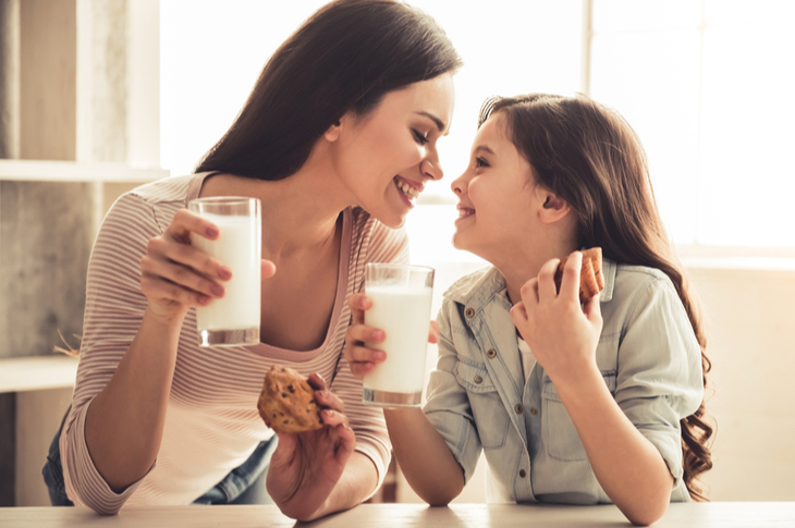 content marketing pegs June Milk day June- Scatter